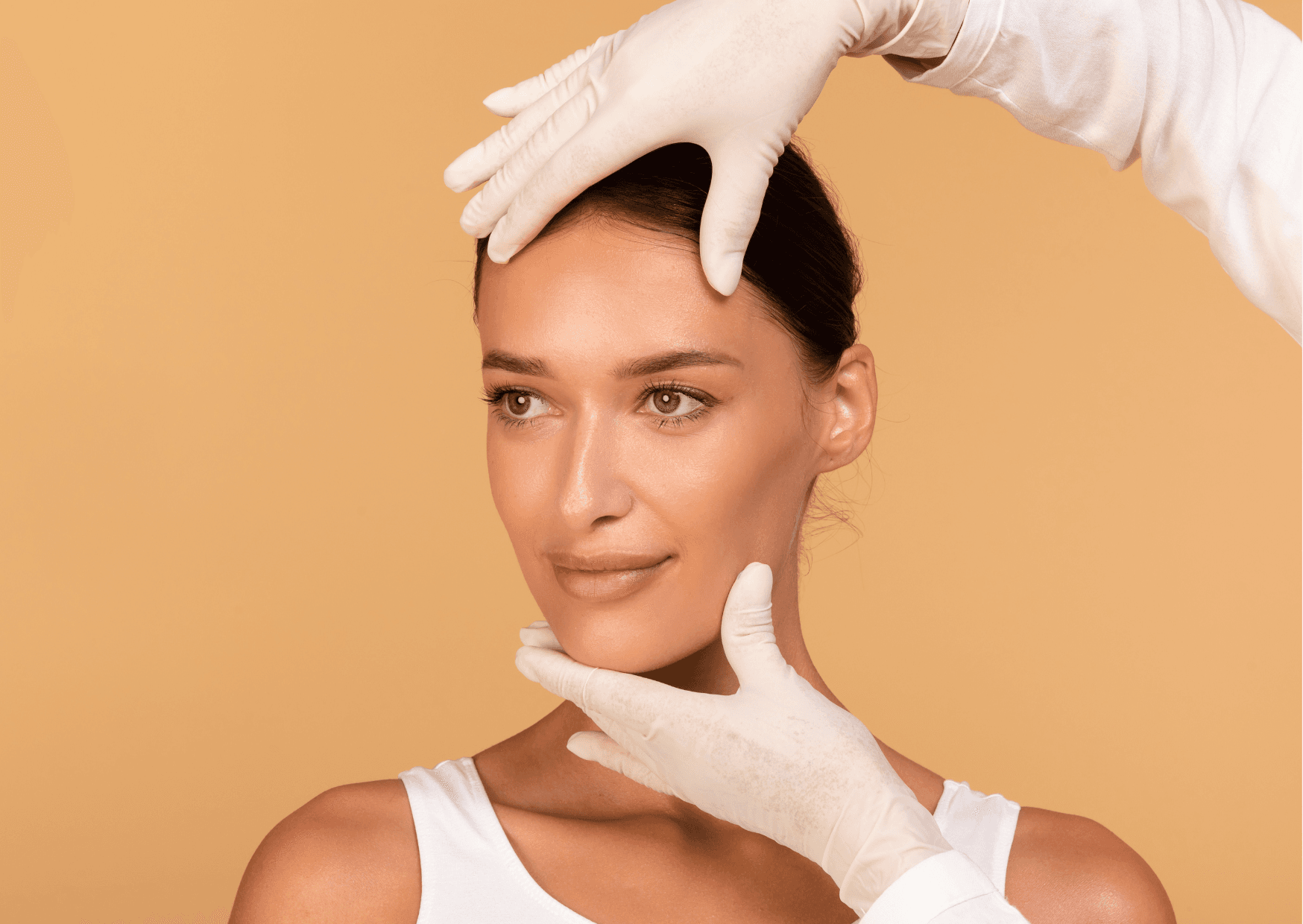 Quando fare un facelift? Le 9 domande più comuni su stagione, recupero e cicatrici