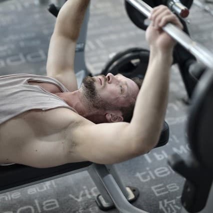Petto: Ginecomastia Maschile o Protesi Muscolari?