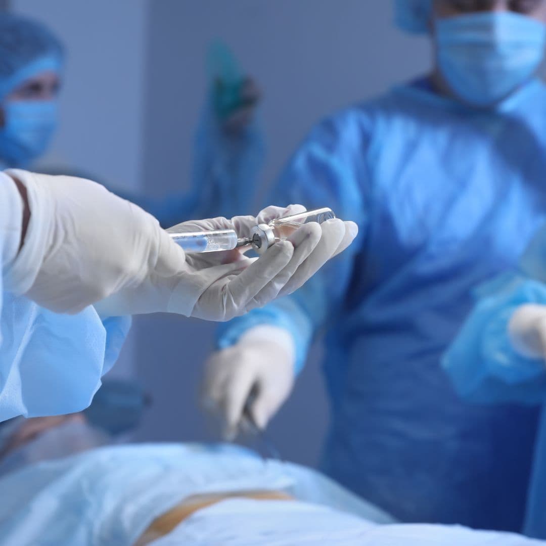 Rinoplastica: anestesia locale o generale? Ecco i casi