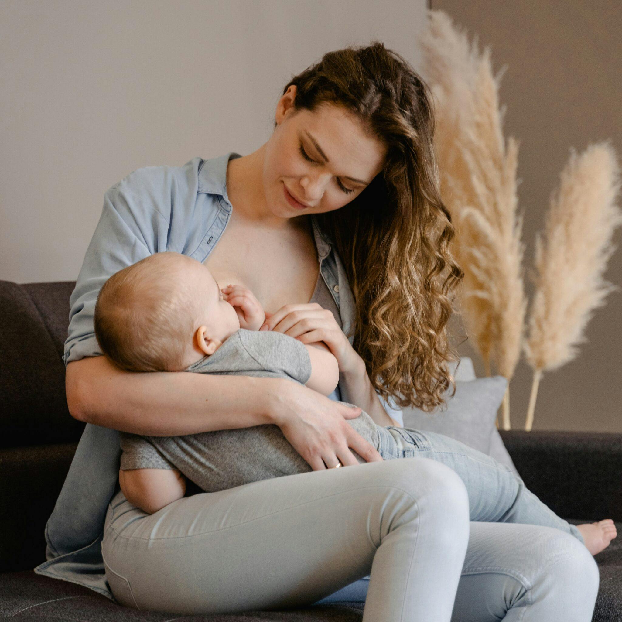 Mommy Makeover: gli interventi dopo il parto