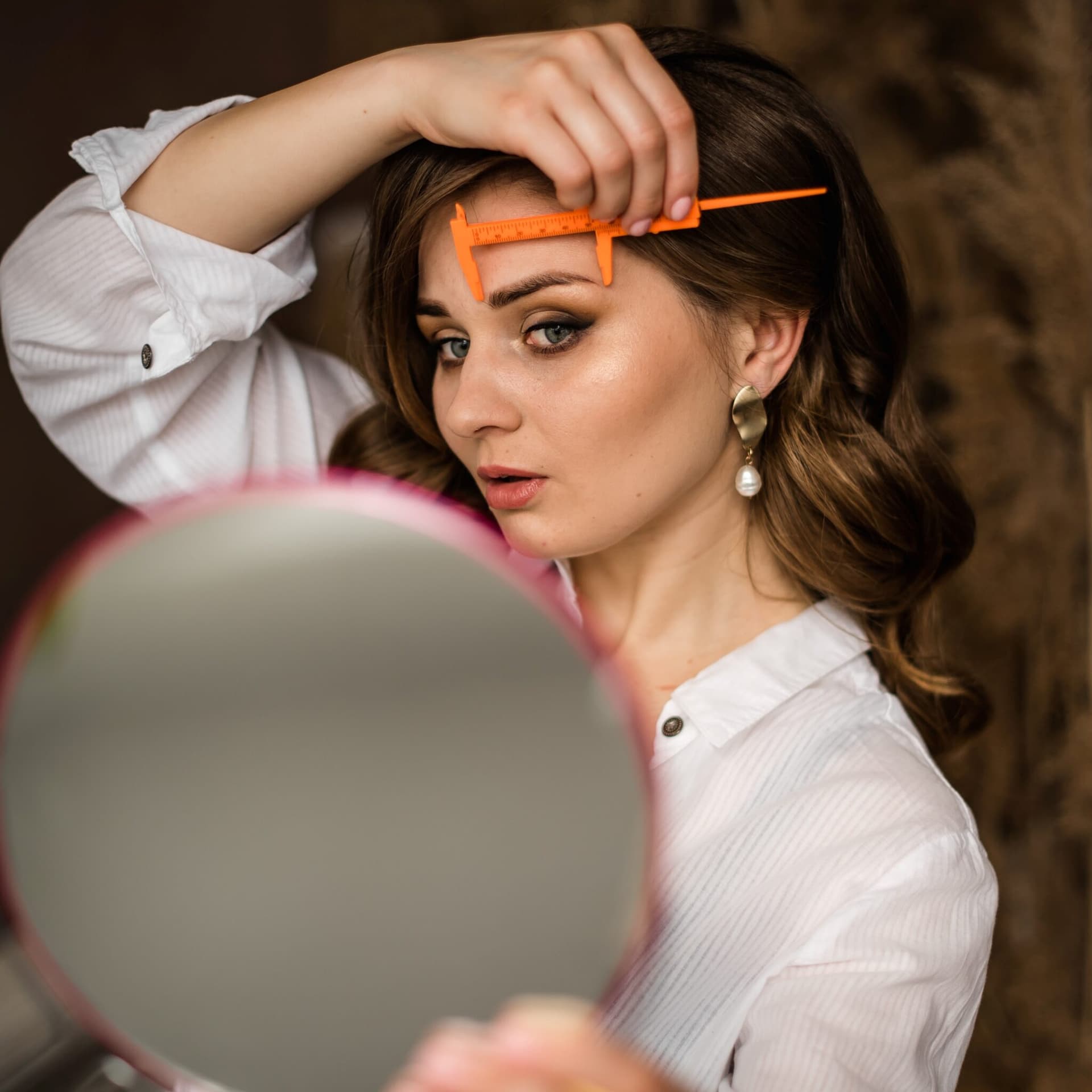 Lifting con il Botox per alzare le sopracciglia cadenti